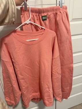 Daily Drills Dusty Rose Fleece Sweatshirt and Joggers Set